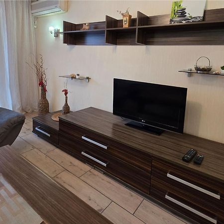 Home Hotel Apartments On Kontraktova Ploshcha Κίεβο Εξωτερικό φωτογραφία