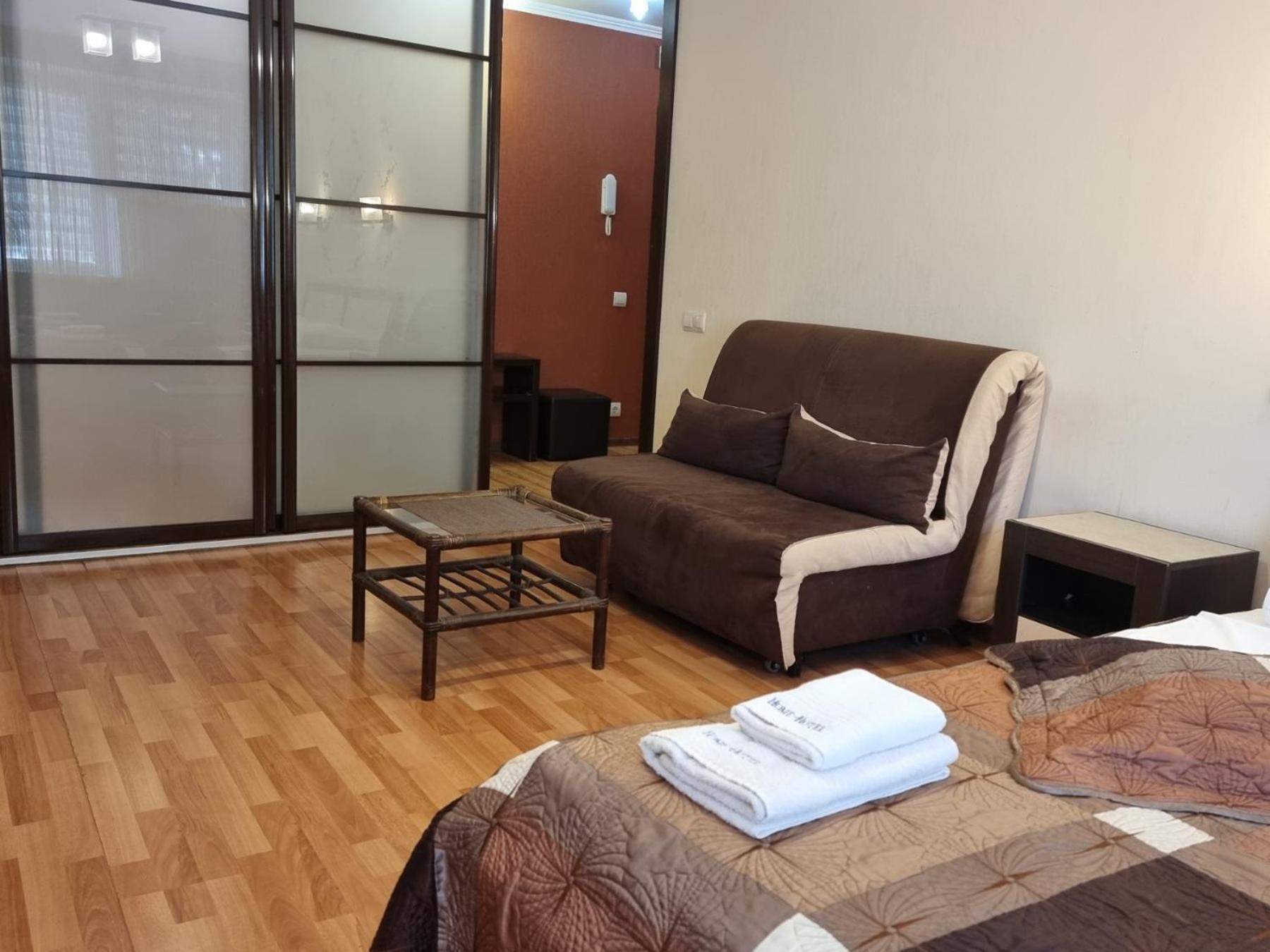 Home Hotel Apartments On Kontraktova Ploshcha Κίεβο Εξωτερικό φωτογραφία