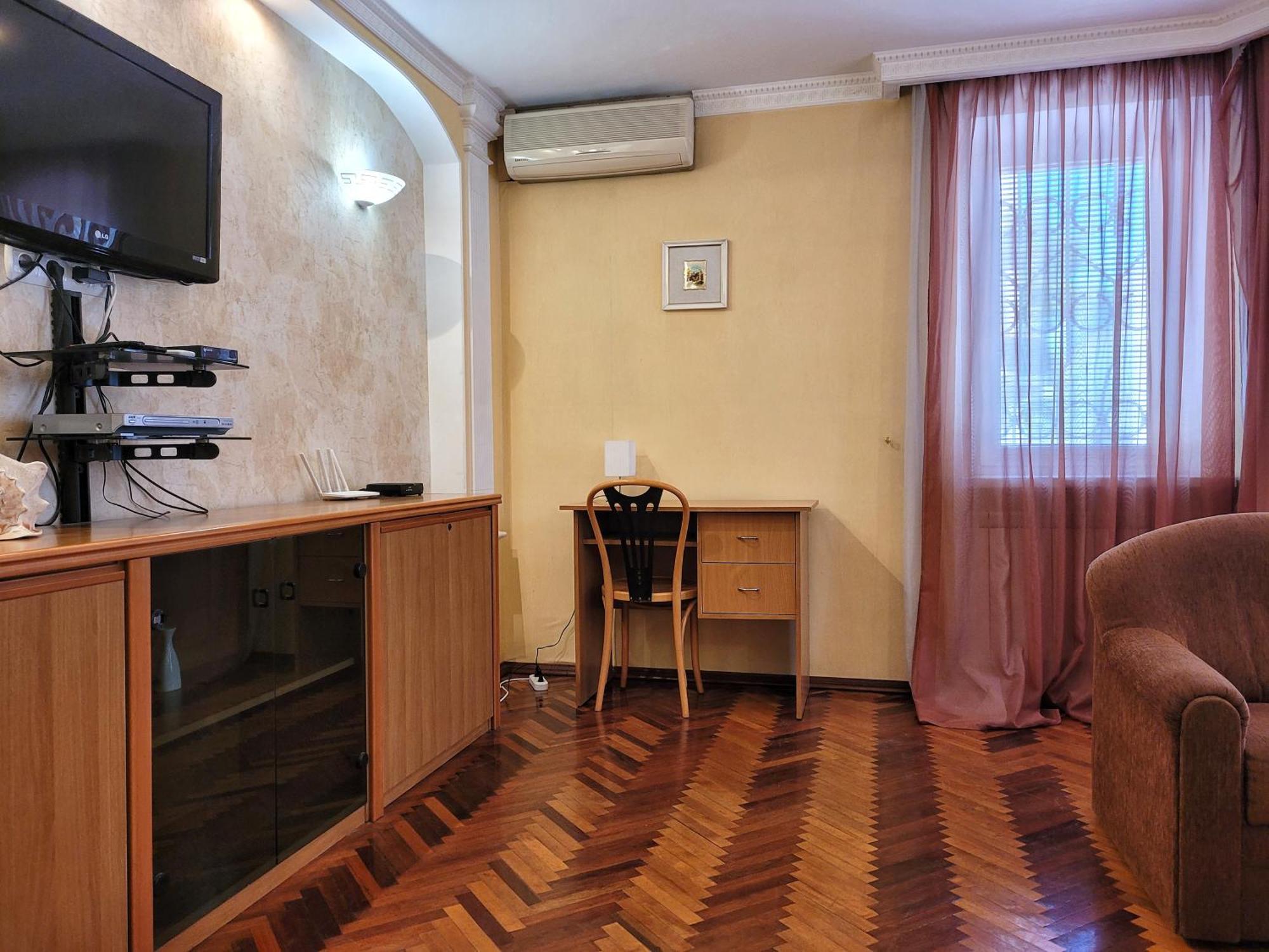Home Hotel Apartments On Kontraktova Ploshcha Κίεβο Εξωτερικό φωτογραφία