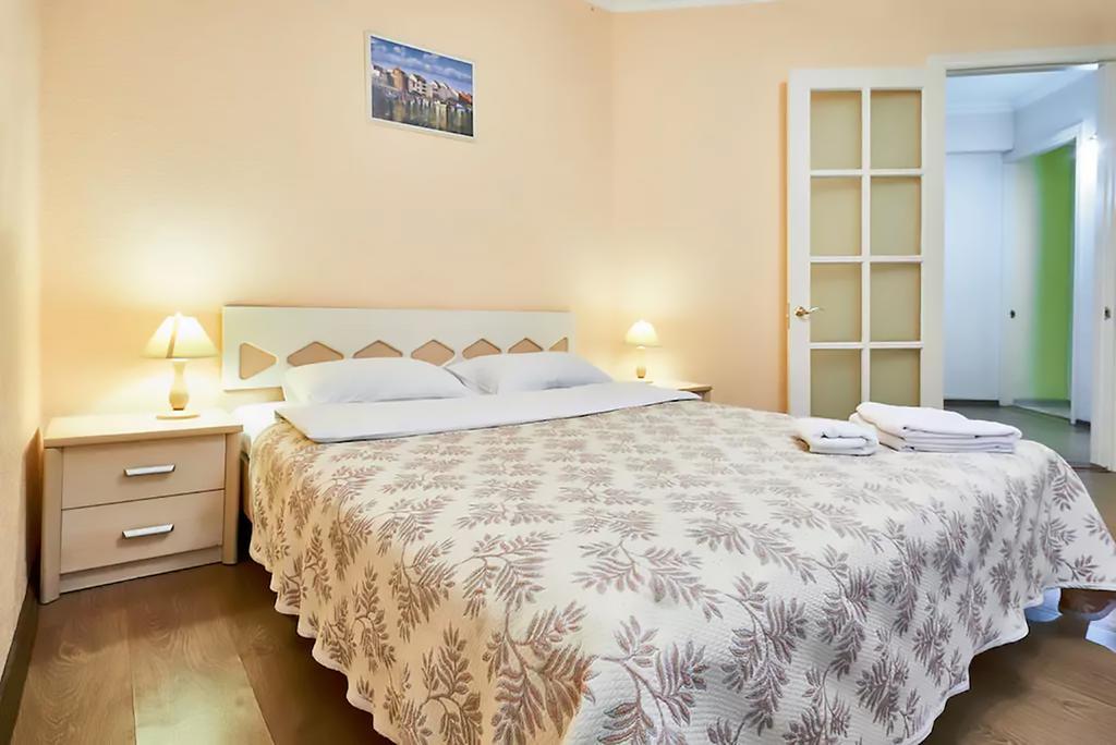 Home Hotel Apartments On Kontraktova Ploshcha Κίεβο Εξωτερικό φωτογραφία