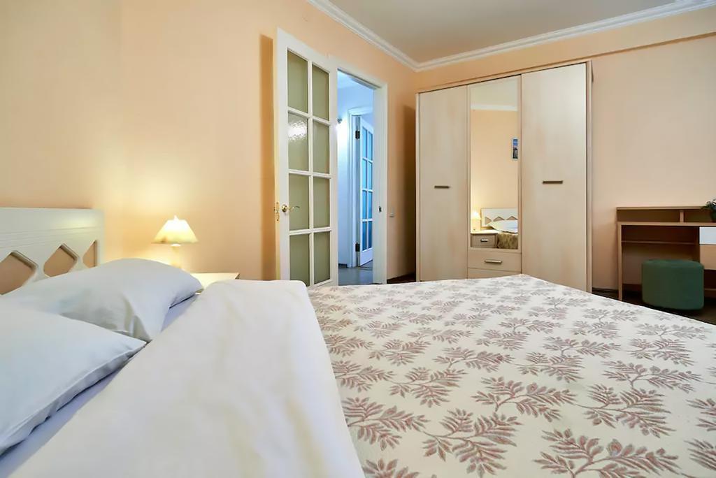 Home Hotel Apartments On Kontraktova Ploshcha Κίεβο Εξωτερικό φωτογραφία