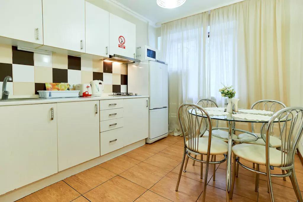 Home Hotel Apartments On Kontraktova Ploshcha Κίεβο Εξωτερικό φωτογραφία