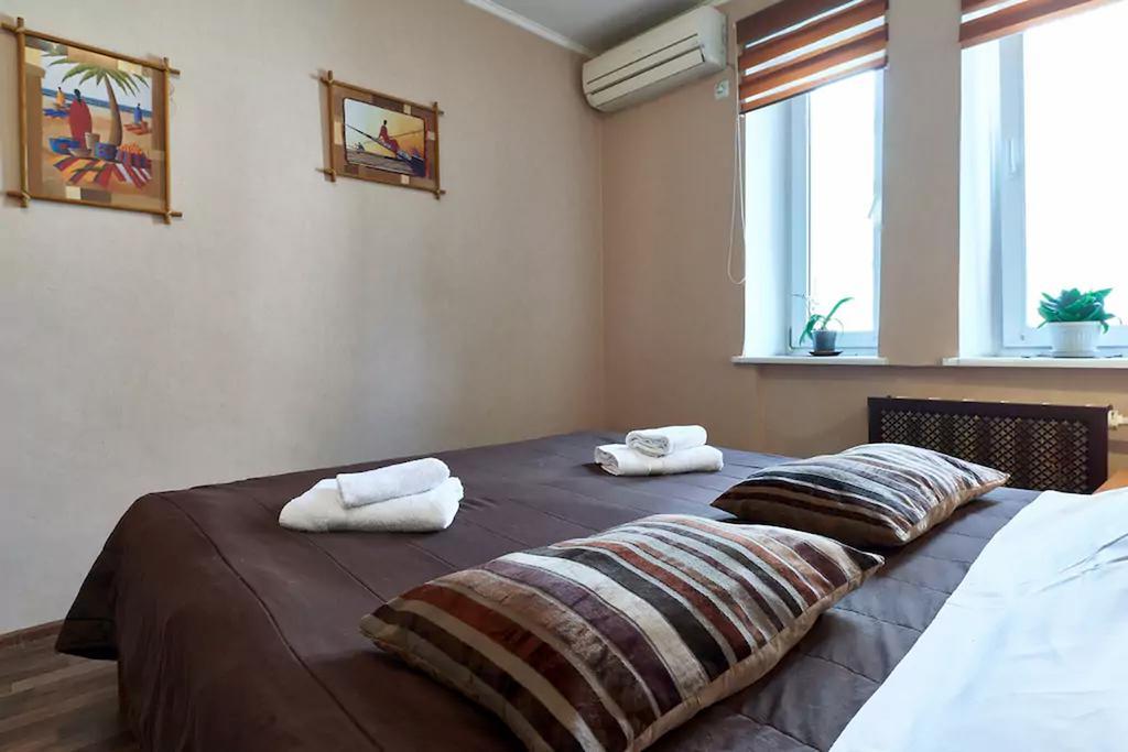 Home Hotel Apartments On Kontraktova Ploshcha Κίεβο Εξωτερικό φωτογραφία